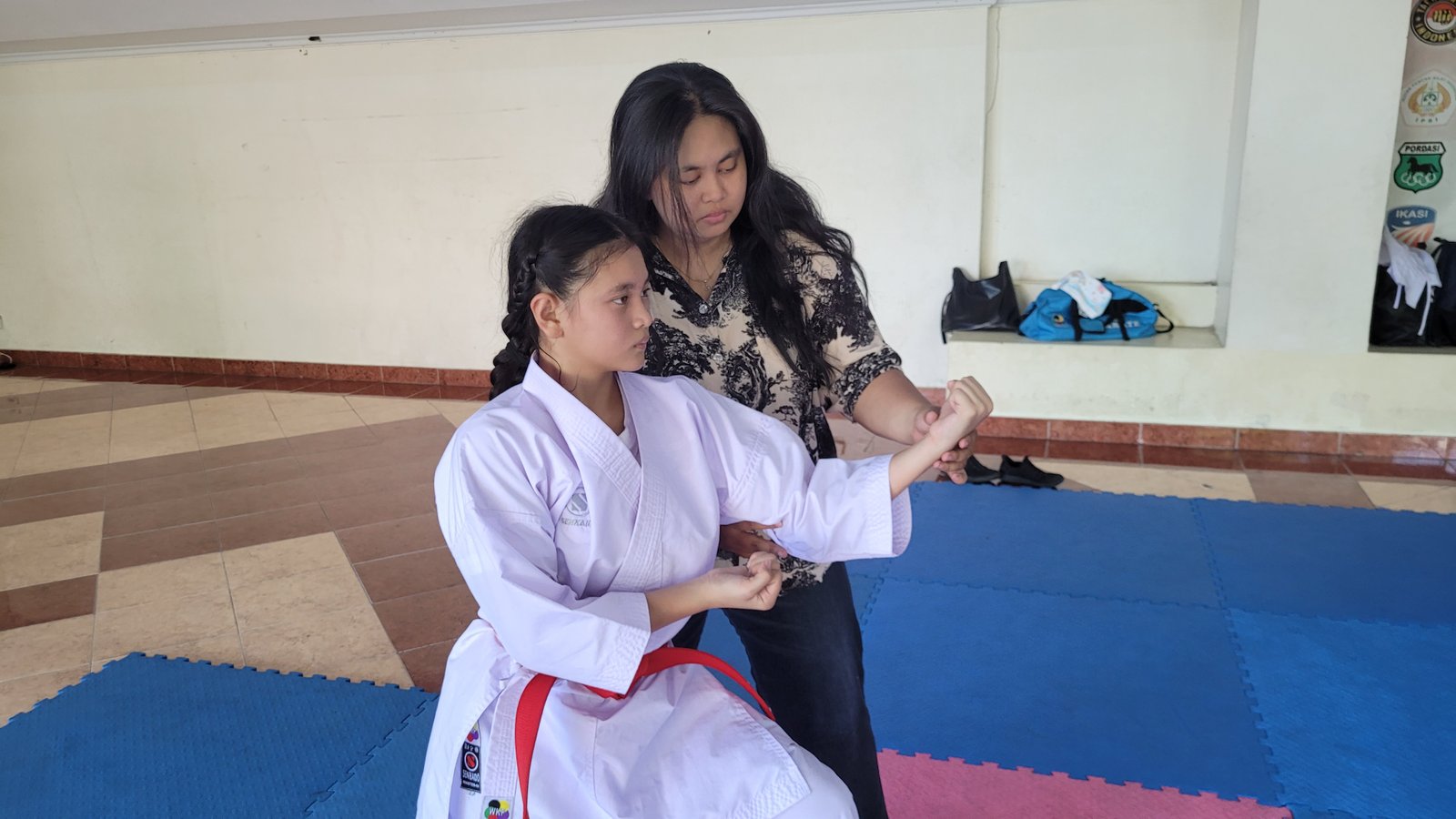 Coaching Sister